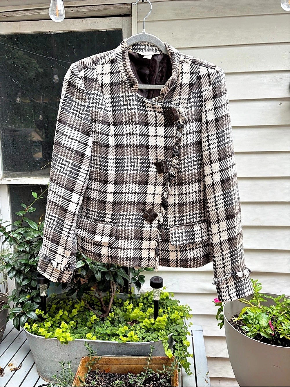 Christopher & Banks Women’s M Plaid Toggle Jacket Frayed Trim Houndstooth Blazer